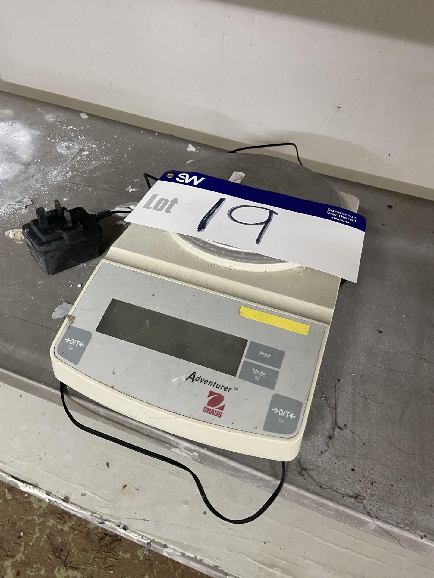 Ohaus Adventurer ARC120 3100g Digital Bench Scales (please note this lot is part of combination