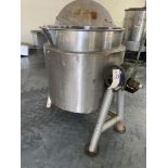 Jacketed Stainless Steel Tipping Tank, 900mm dia. x approx. 900mm deep Please read the following