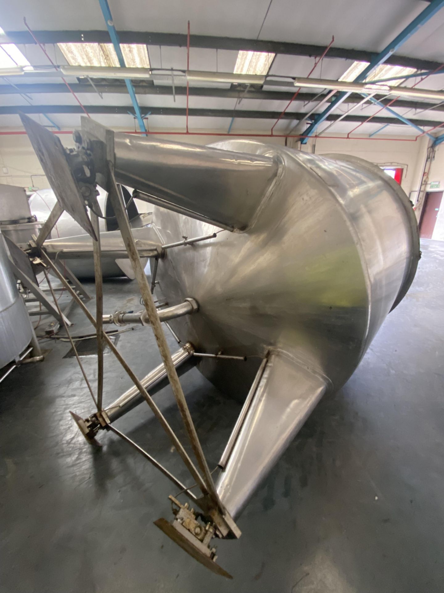 Rigal Bennett Mixer TYPE GT22-1 STAINLESS STEEL MIXING VESSEL, 1.8m dia. x 1.6m deep, with - Image 5 of 9