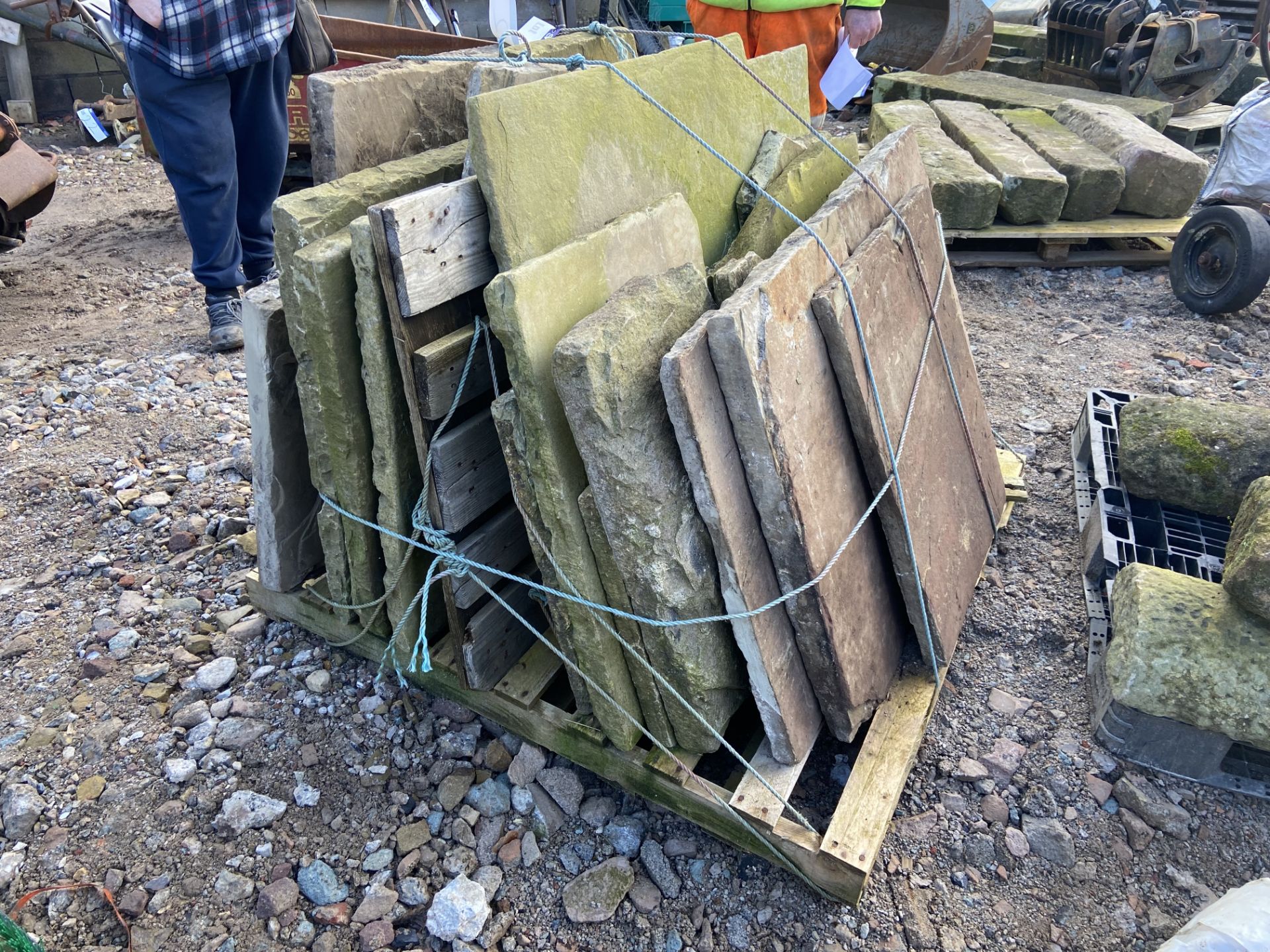 Approx. 9 sq m York Stone Flags, on one pallet Please read the following important notes:- Free - Image 2 of 2