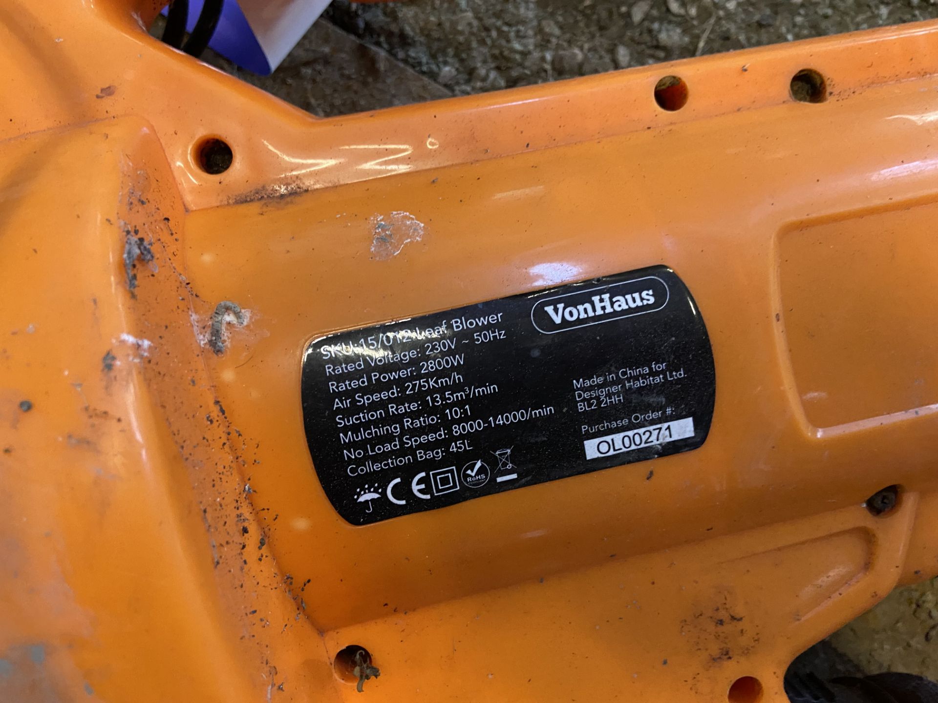 VonHaus 15/012 Portable Electric Leaf Blower, 240V (please note - this lot is NOT subject to VAT - Image 2 of 2