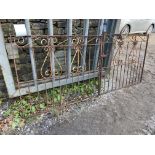 Twin Steel Gate, approx. 2.5m wide x 1300mm high (please note - this lot is NOT subject to VAT on