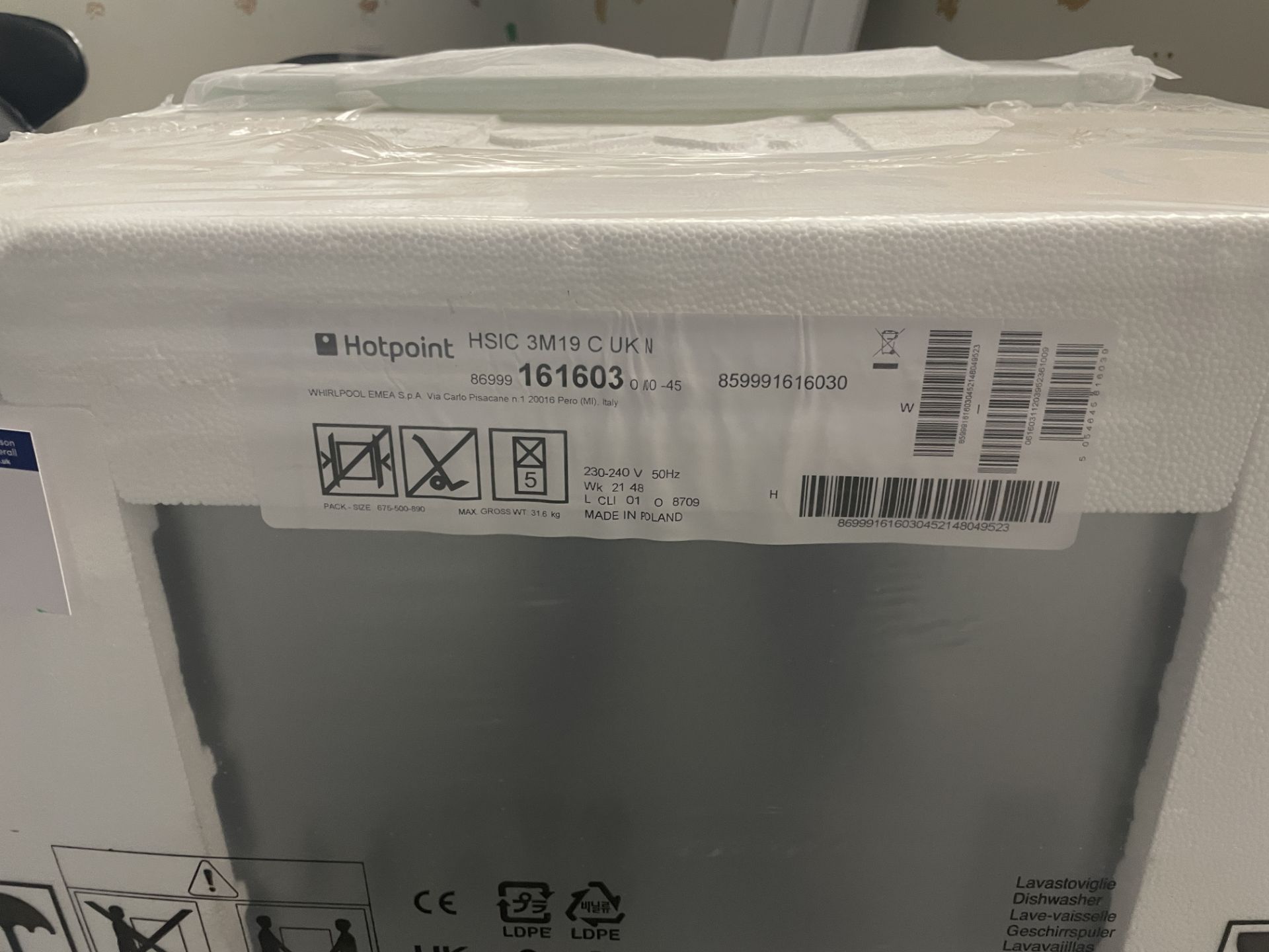 Hotpoint HSIC 3M19 Dishwasher (unused/ boxed) Please read the following important notes:- *** - Bild 2 aus 2