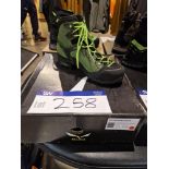 Salewa MS Raven 3 GTX Boots, Colour: Grisaille/Tender Shot, Size: 8 UK Please read the following