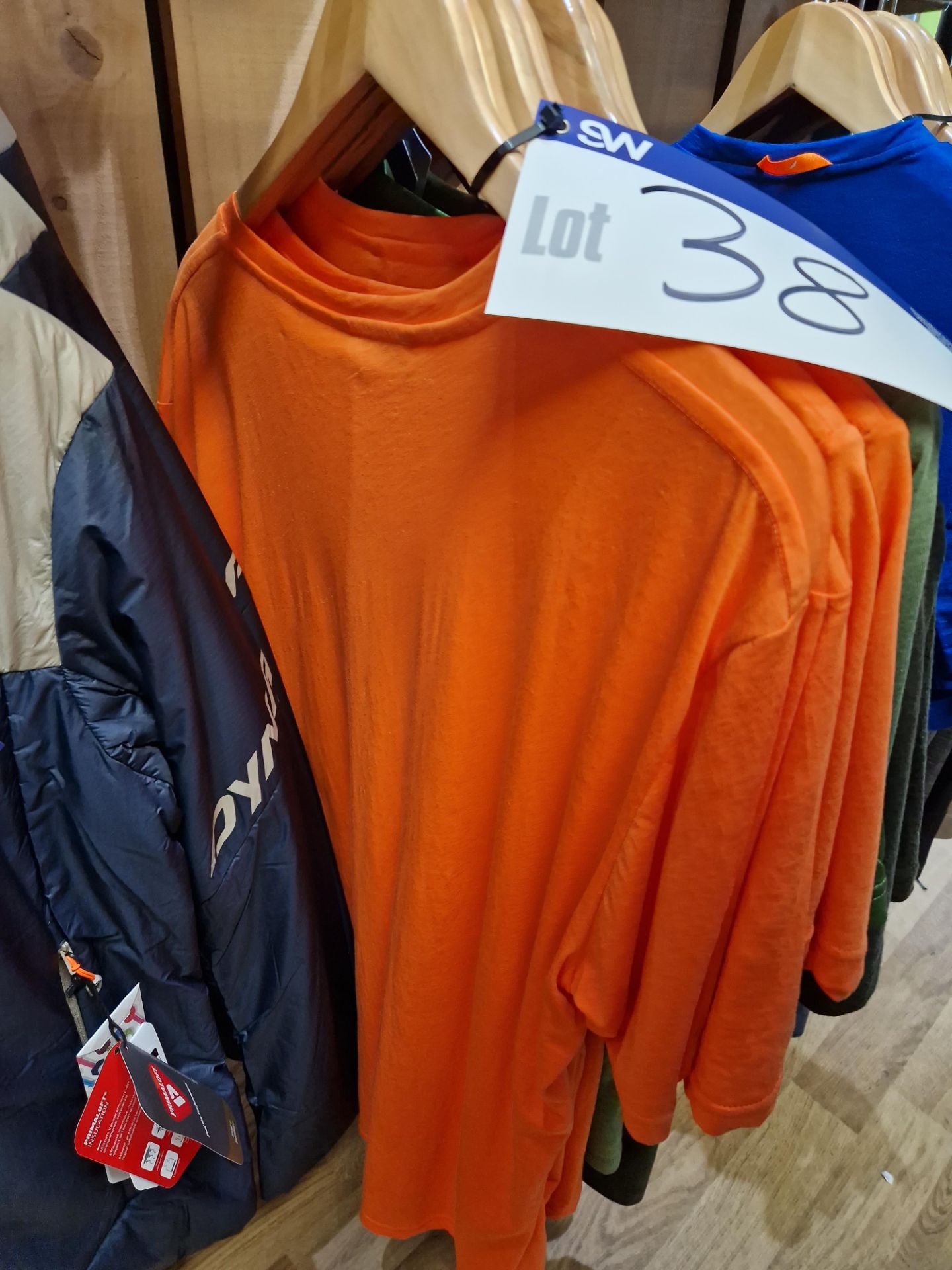 Seven Salewa T-Shirts, Colours: Yucca Melange / Dark Olive / Red Orange, Sizes: Ranging from XS to - Image 3 of 3