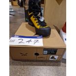 Salewa Ortles Ascent MID GTX M Boots, Colour: Gold/Black, Size: 11 UK Please read the following