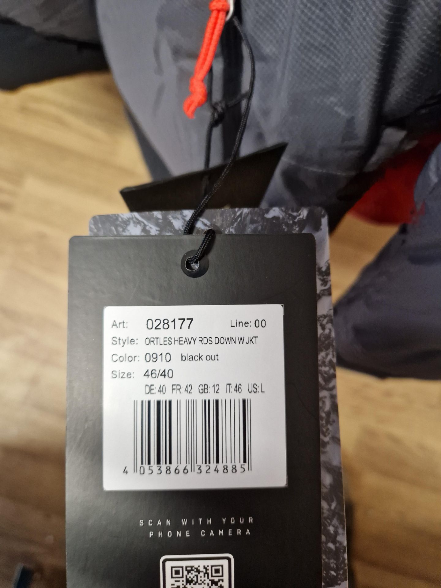 Salewa Ortles Heavy RDS Down W Jacket, Colour: Black Out, Size: 46/40 Please read the following - Image 2 of 2