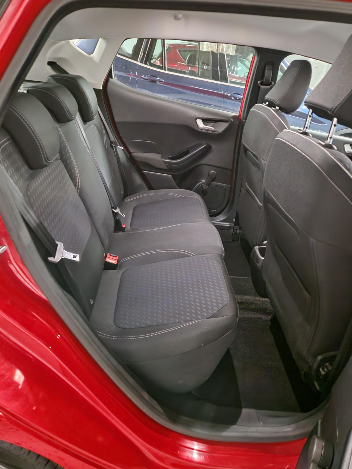 Ford Fiesta 1.0 EcoBoost Zetec 5dr Hatchback, Registration No. MT18 KGN, Mileage: 18,515 (at time of - Bild 7 aus 8