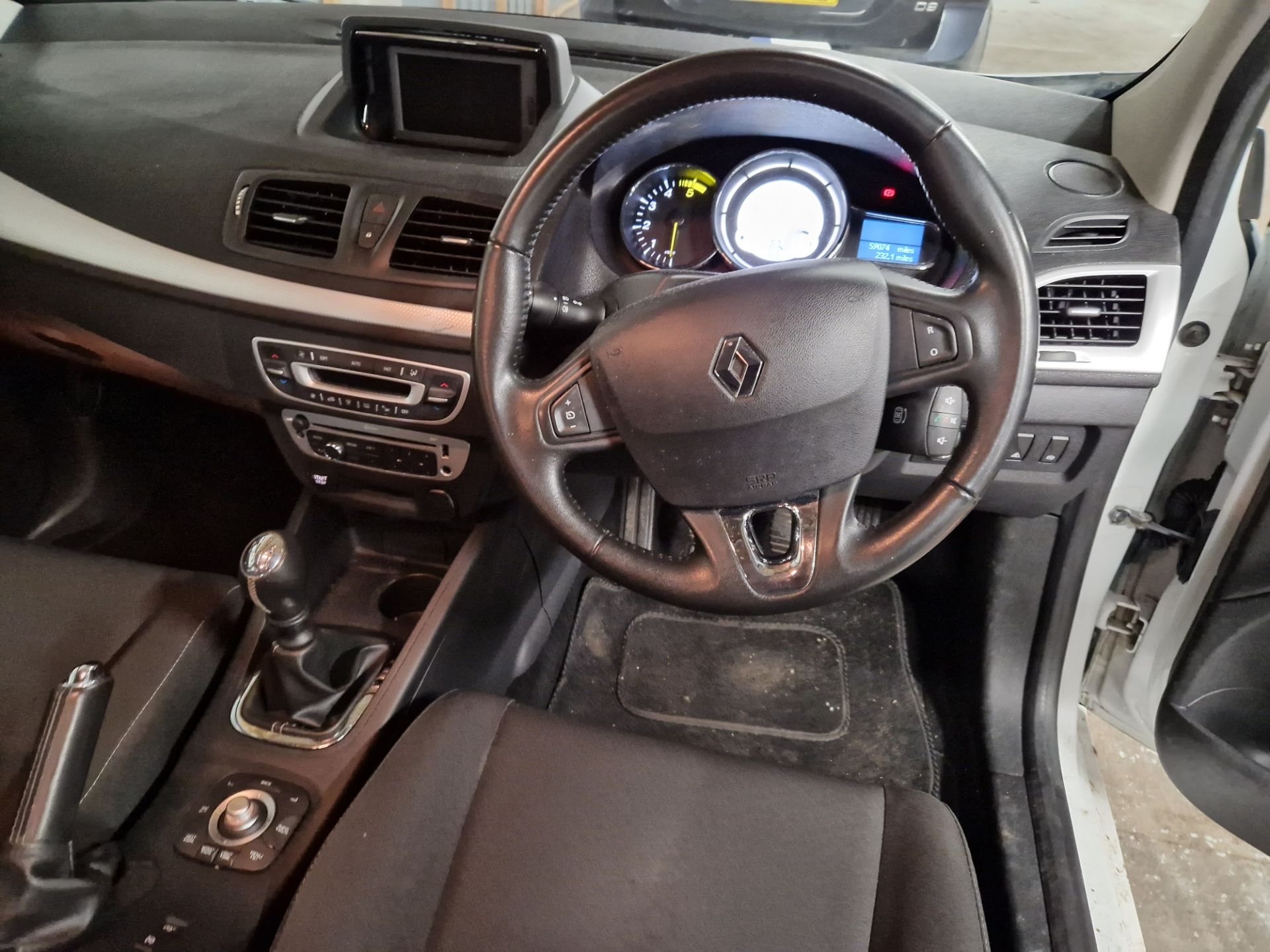 Renault Megane 1.5 dCi Dynamique TomTom Energy 5dr Diesel Hatchback, Registration No. SC14 LWK, - Bild 6 aus 8