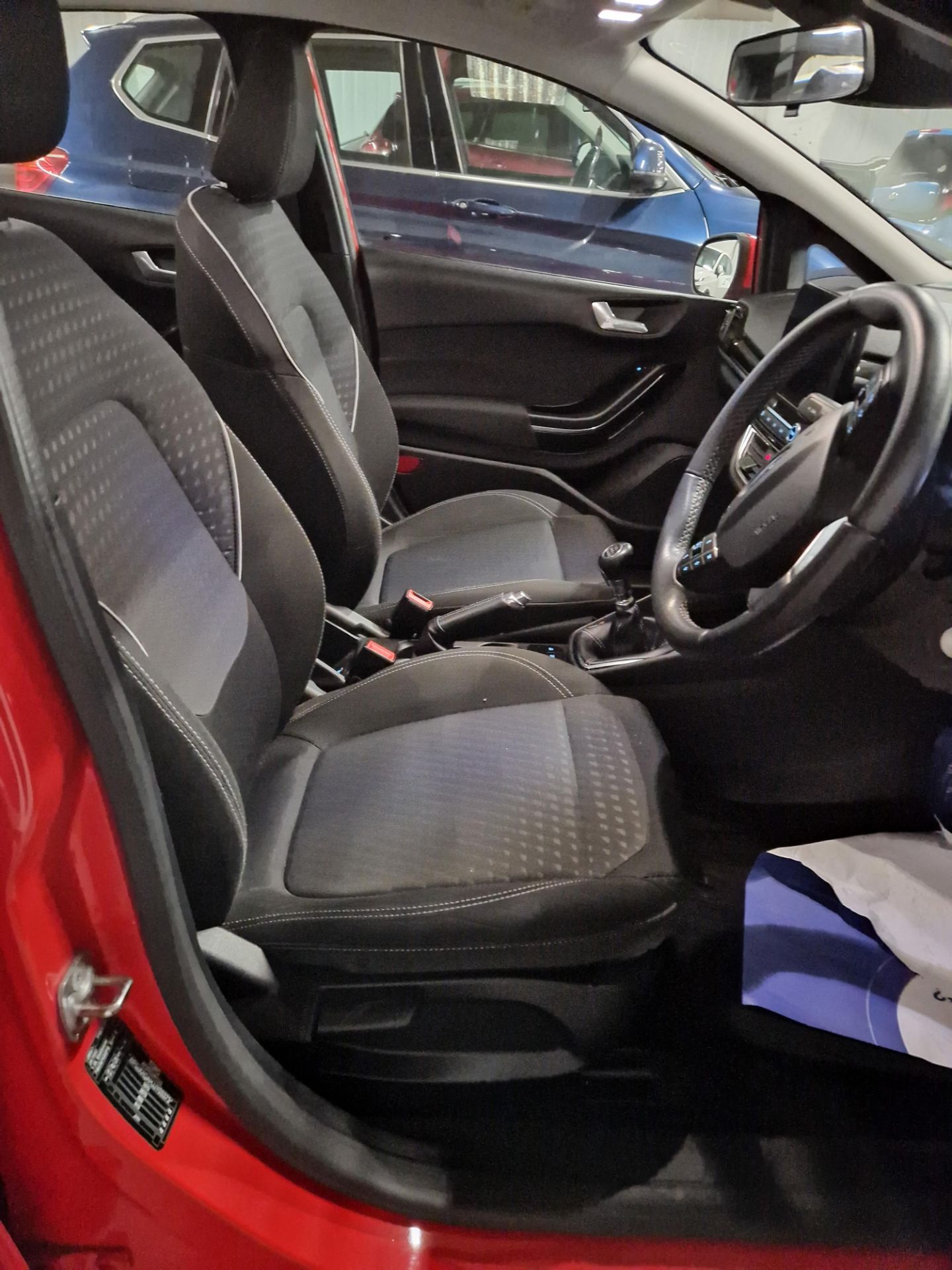 Ford Fiesta 1.0 EcoBoost Zetec 5dr Hatchback, Registration No. MT18 KGN, Mileage: 18,515 (at time of - Image 5 of 8