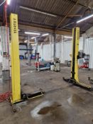 Dunlop Garage Equipment DL240/1 Twin Post Vehicle Lift, 4000KG Capacity, Year of Manufacture 2017,