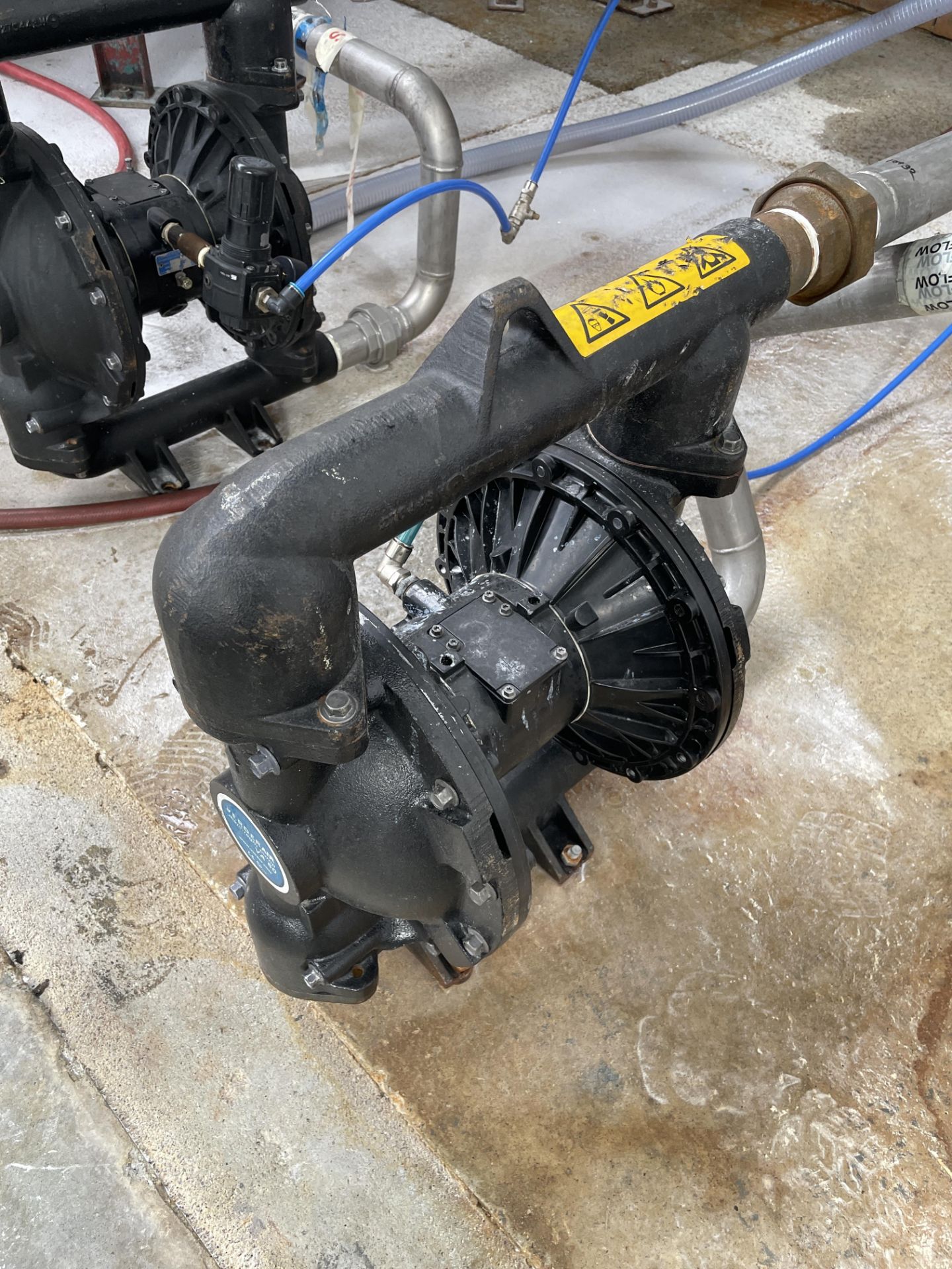 Verderair VA50 Diaphragm Pump (Contractors take out charge - £20) Please read the following