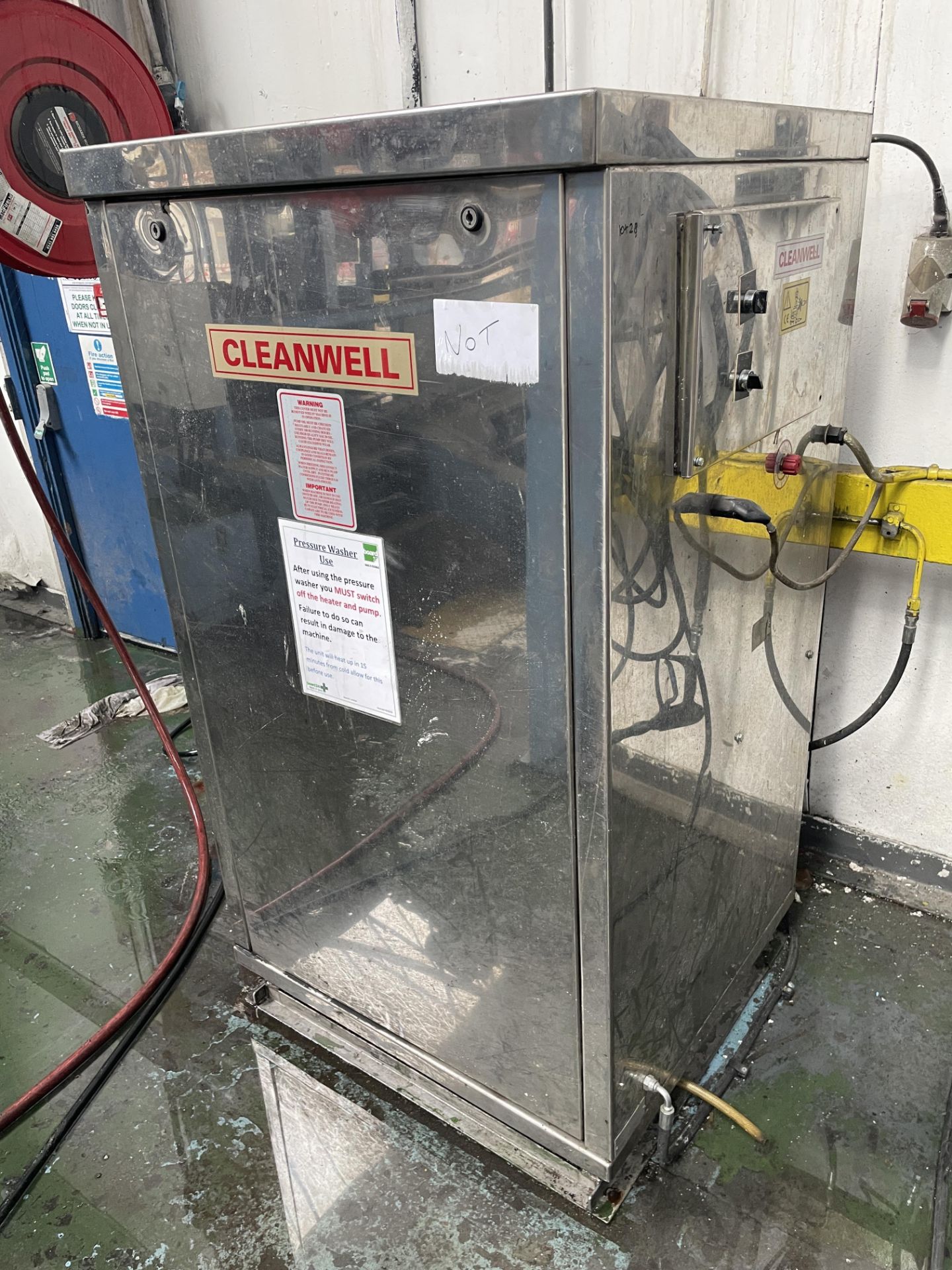 Cleanwell Pressure Washer Unit, with pressure washer attachment (Contractors take out charge - £