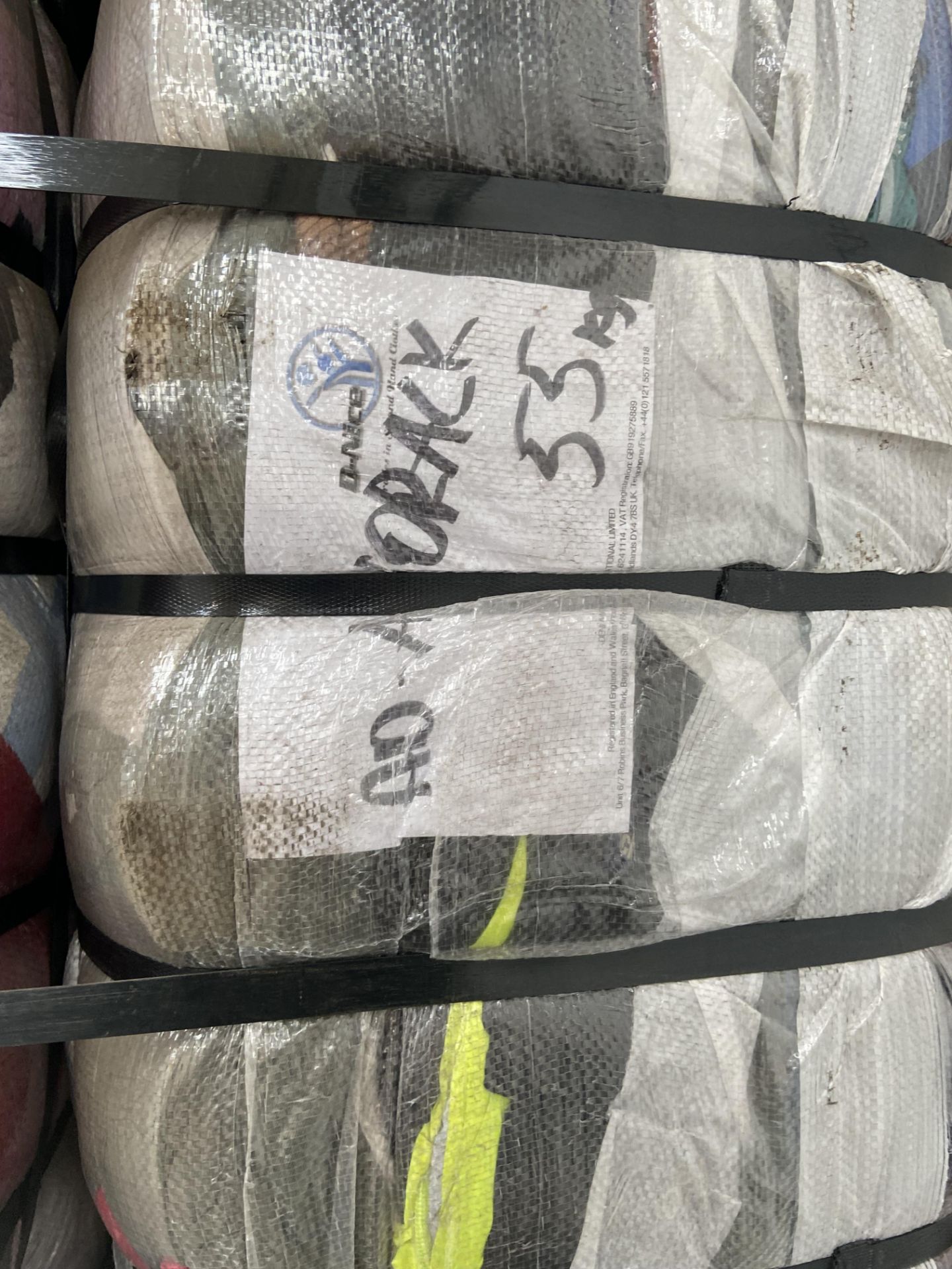 APPROX 208 BALES (9360KG) RECYCLABLE WASTE TEXTILES, Understood to comprise: Six bales x 45kg - Image 11 of 11