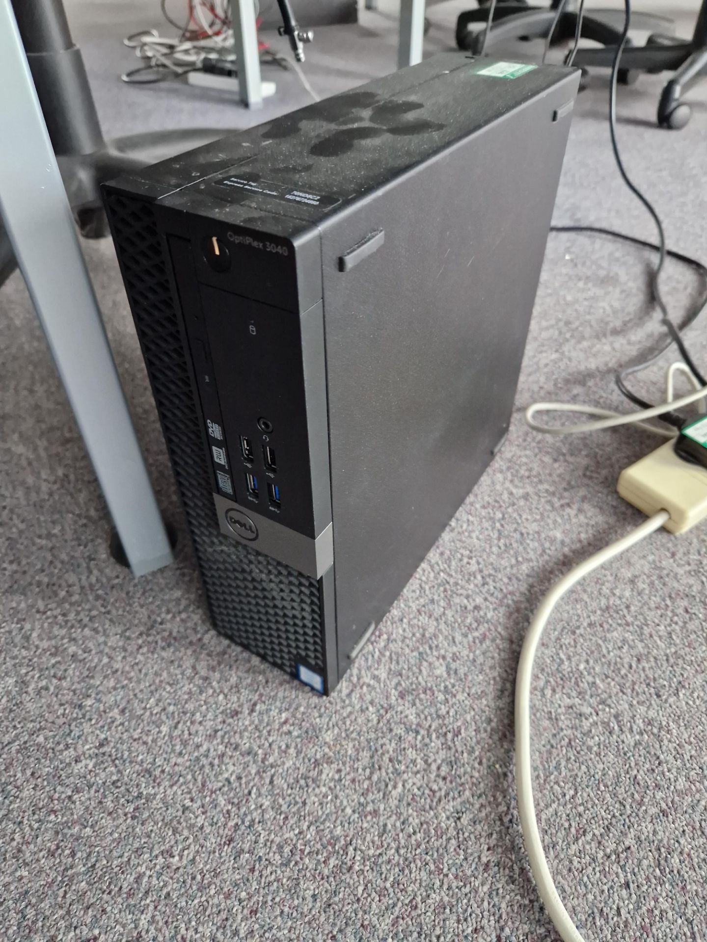 Dell OptiPlex 3040 Core i5 Desktop PC, Monitor, Keyboard and Mouse (Hard Drive Removed) Please - Image 2 of 2
