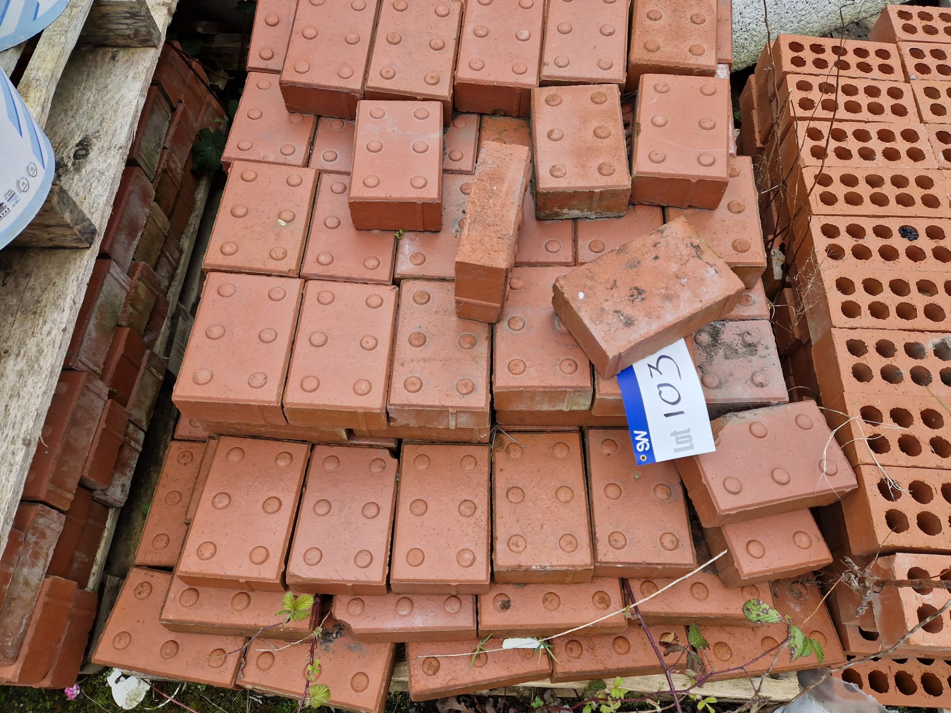 Two Pallets of Tactile Paving Blocks, Approx. 200x130x70mm Please read the following important - Image 2 of 2