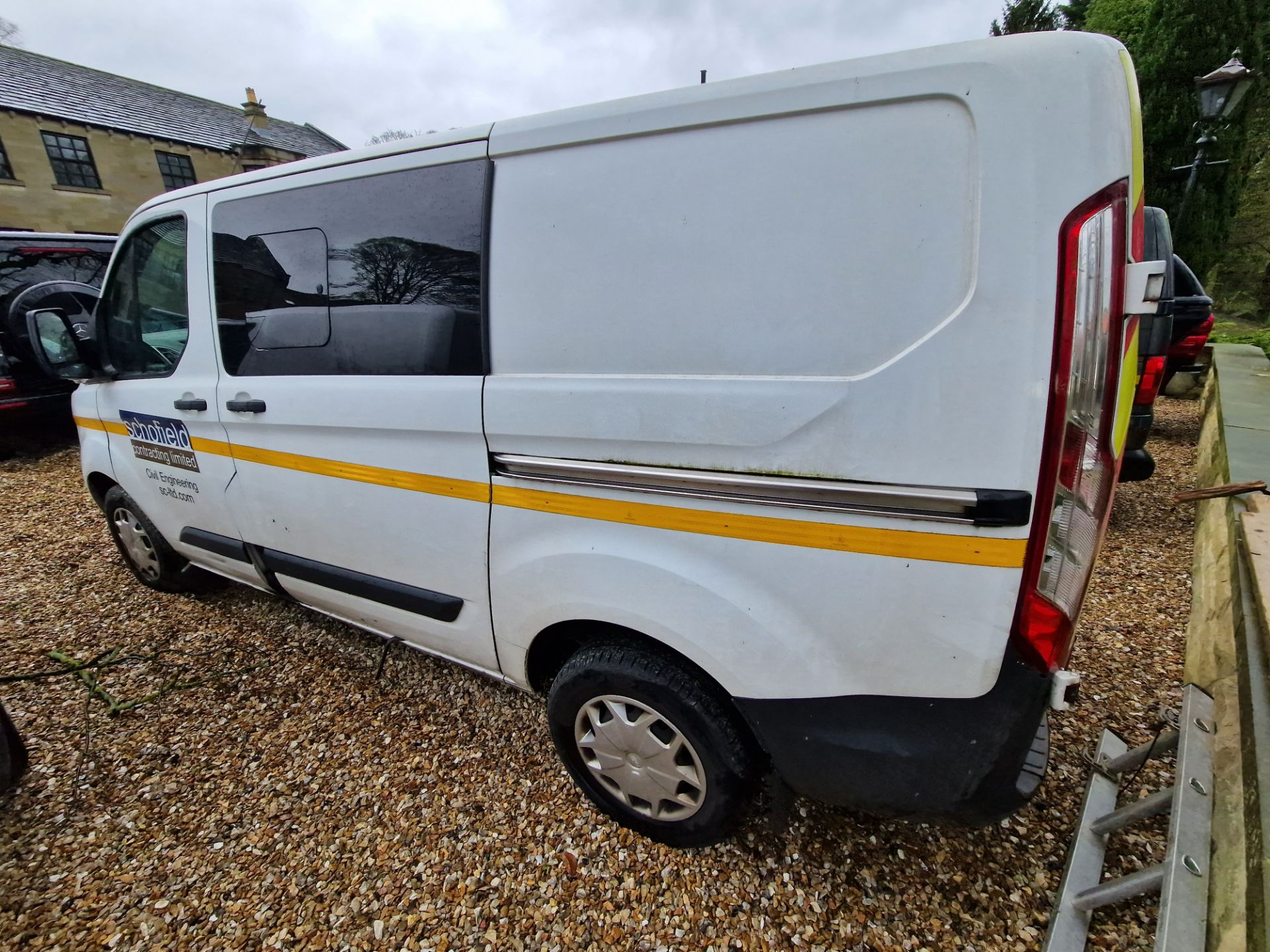 Ford Transit Custom 310 L1 2.0 TDCi 130ps Low Roof D/Cab Trend Diesel FWD Van, Registration No. YF18 - Image 3 of 5