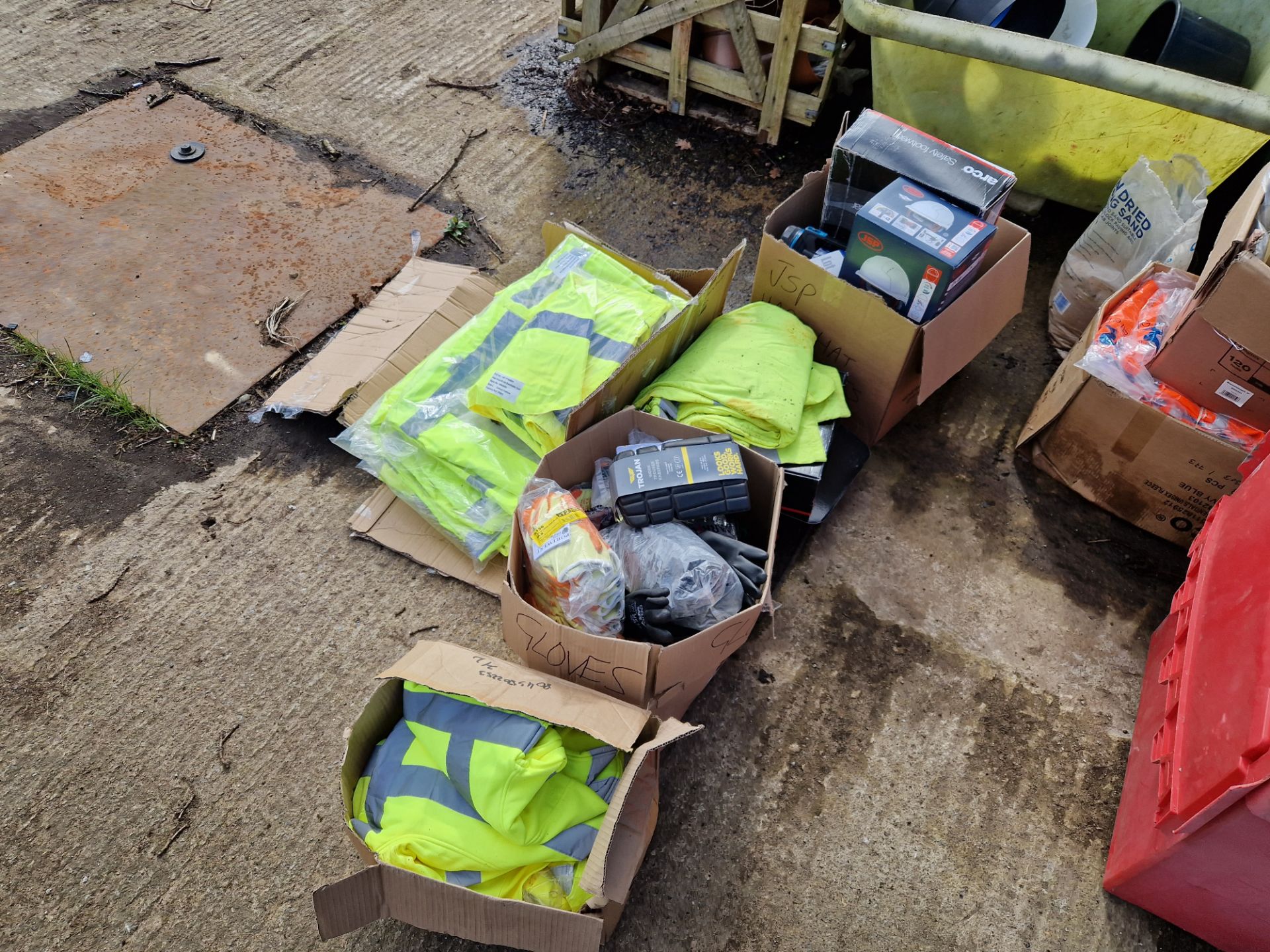 Quantity of PPE Equipment, including Hard Hats, Goggles, Hi-Vis Jackets and Trousers, Gloves, etc - Image 4 of 5