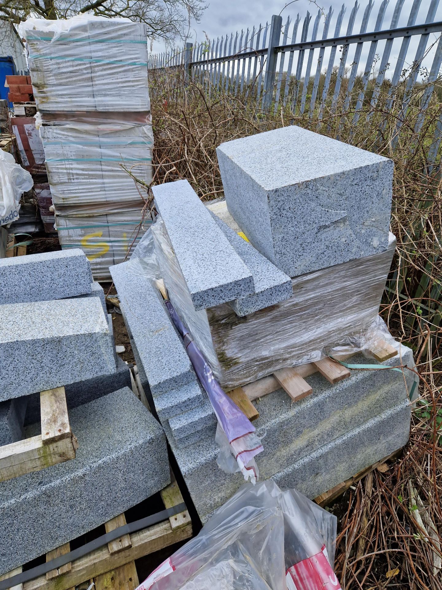 Three Pallets of Various Stone Blocks, Curved Blocks and Angled Blocks Please read the following - Image 2 of 3