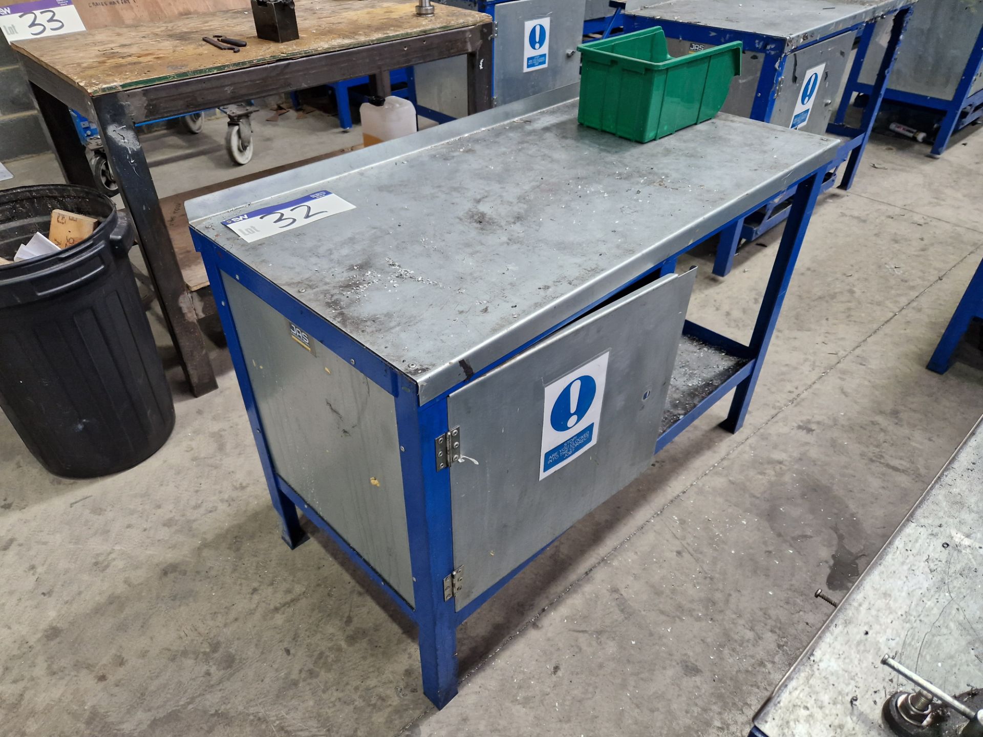 Steel Framed Workbench, Approx. 1.2m x 0.6m x 0.85m Please read the following important notes:- ***