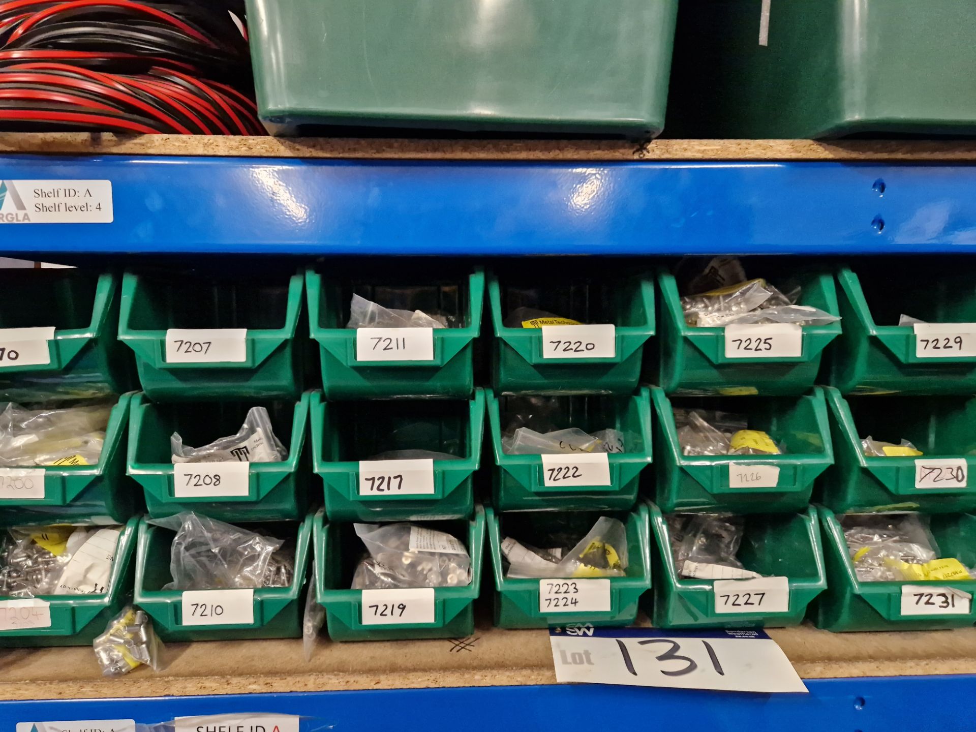 Contents to One Bay of Shelving, including Rubber Gaskets, Aluminium Profile, End Caps, Screws, - Image 4 of 6