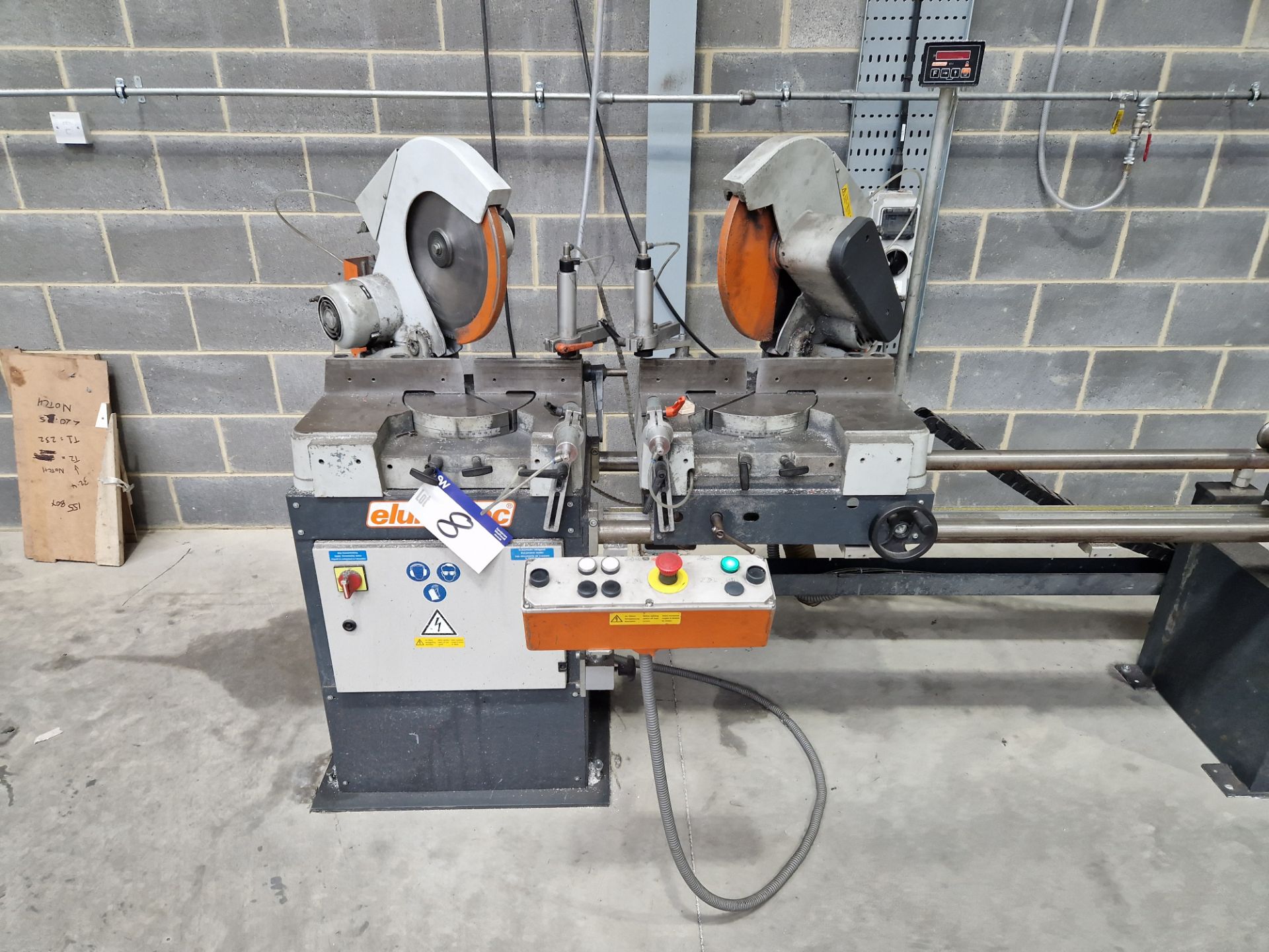 elumatec DG79+E11 Double Head Mitre Saw, S/N. 0799136342, Year of Manufacture 2013 Please read the - Bild 2 aus 4