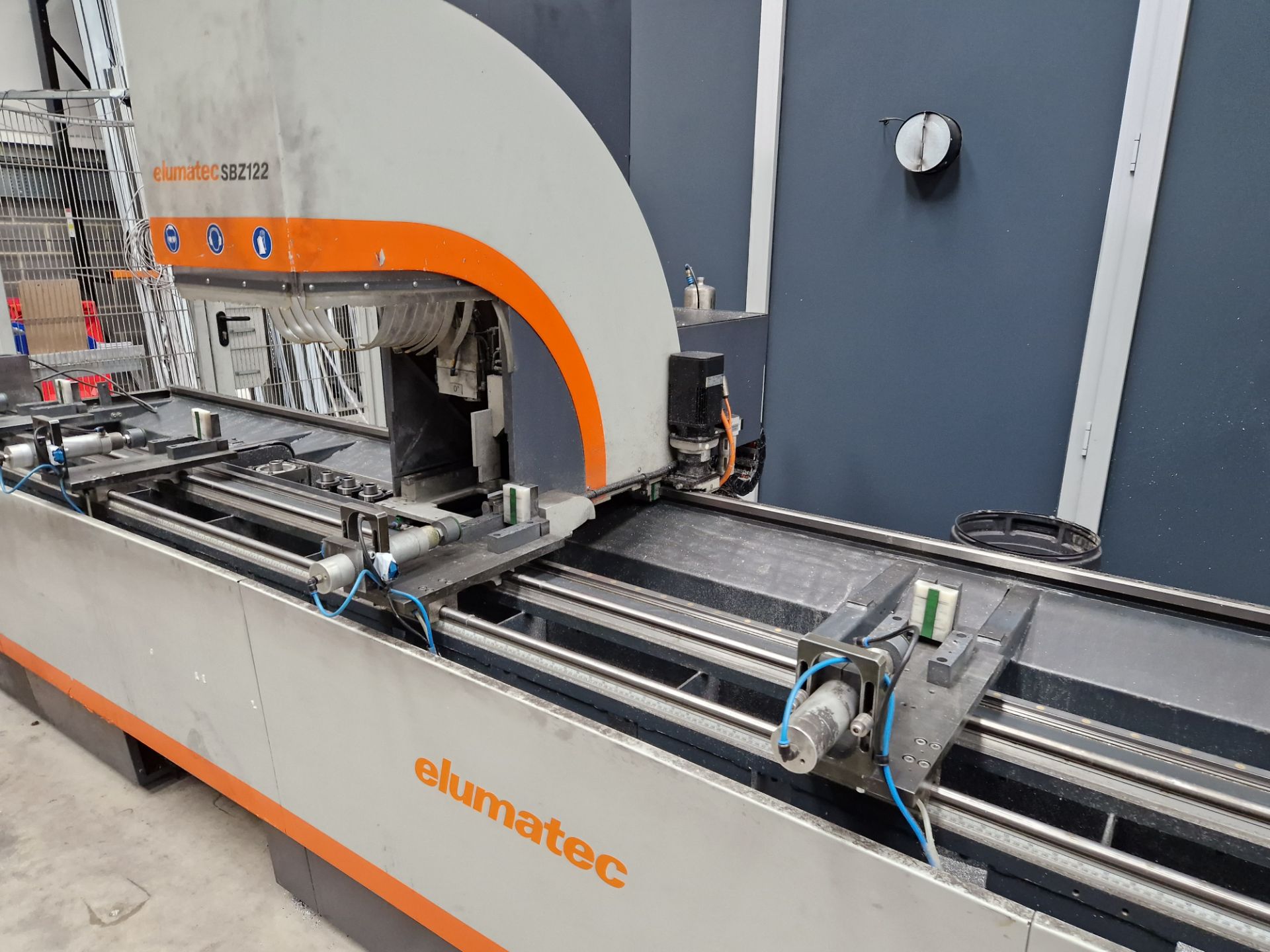 elumatec SBZ 122/33 CNC Profiling Machine, Serial No. 1223330678, Year of Manufacture 2014 with Sick - Bild 5 aus 8