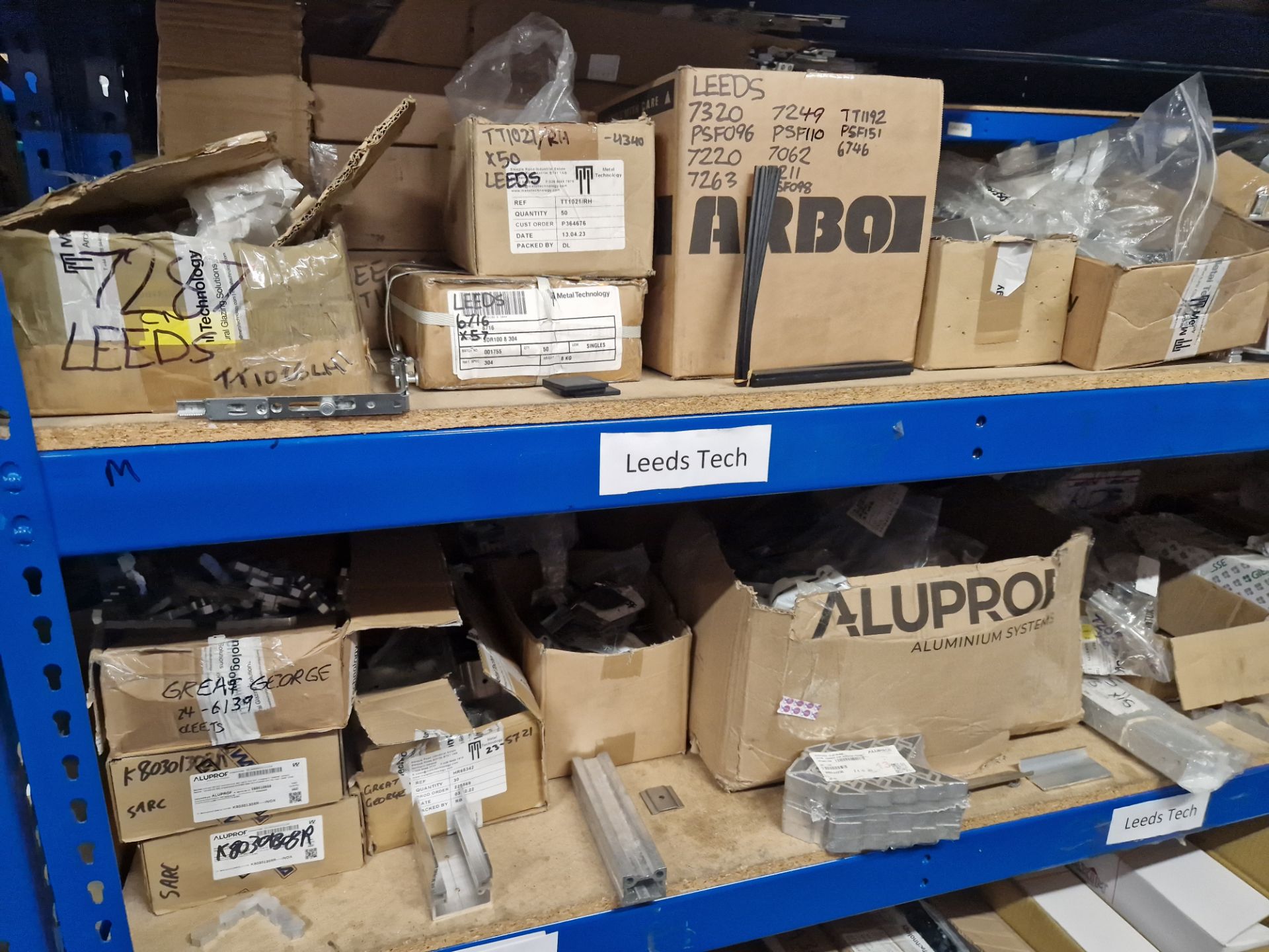 Contents to Four Bays of Shelving, including Rubber Gaskets, Aluminium Profile, End Caps, Screws, - Image 6 of 13