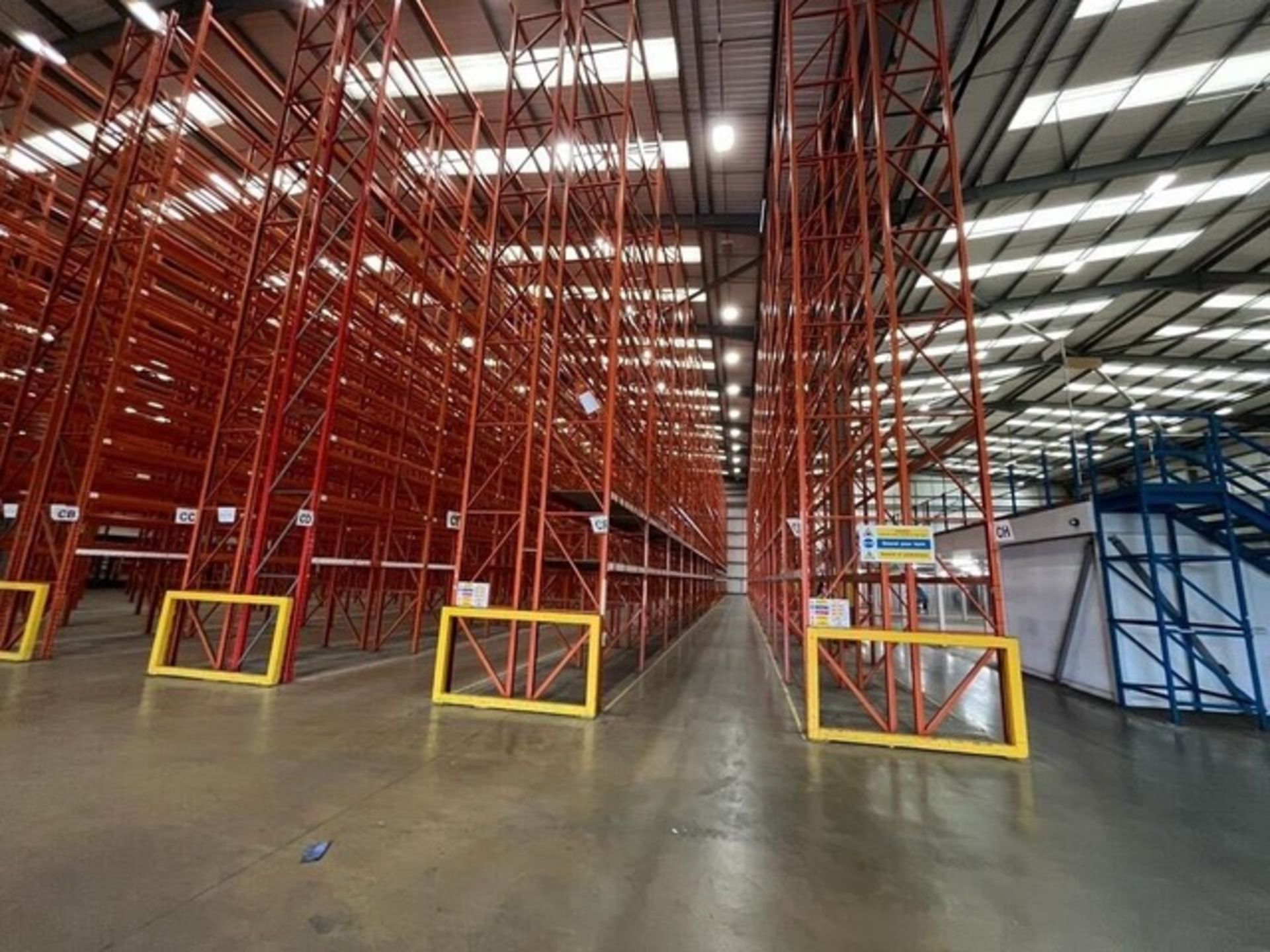 TEN Redirack JOINED BAY RACK, Including 8 Levels Per Bay, 11 Frames and 160 Beams (2000kg UDL Per - Bild 3 aus 4