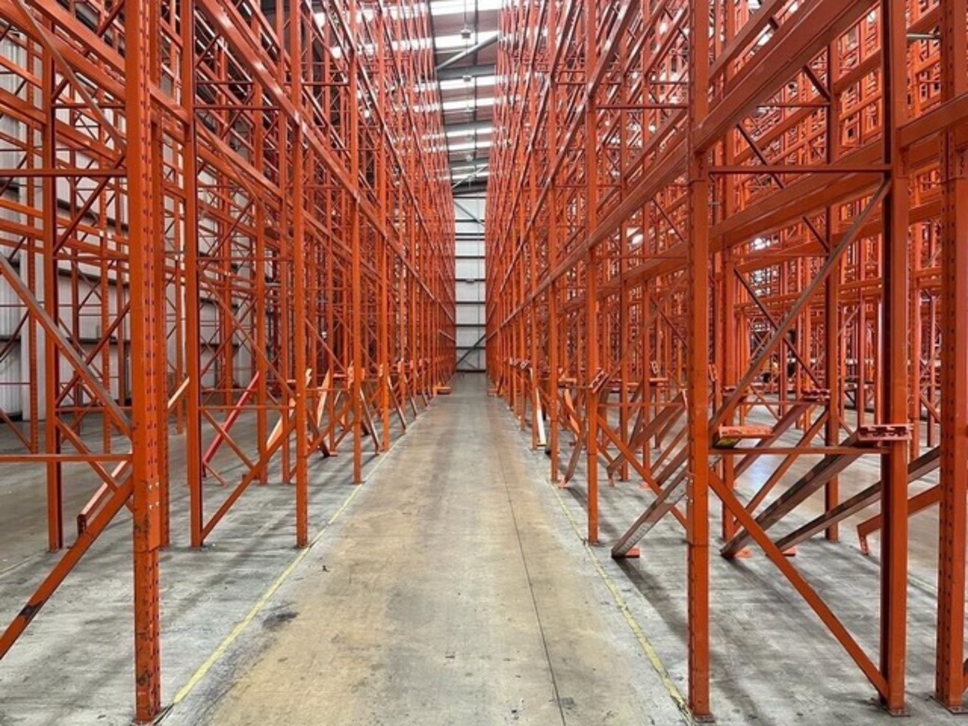 TEN Redirack JOINED BAY RACK, Including 8 Levels Per Bay, 11 Frames and 160 Beams (2000kg UDL Per