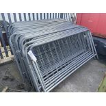 35 Galvanised Steel Barrier Rails, each approx. 2.2m wide Please read the following important