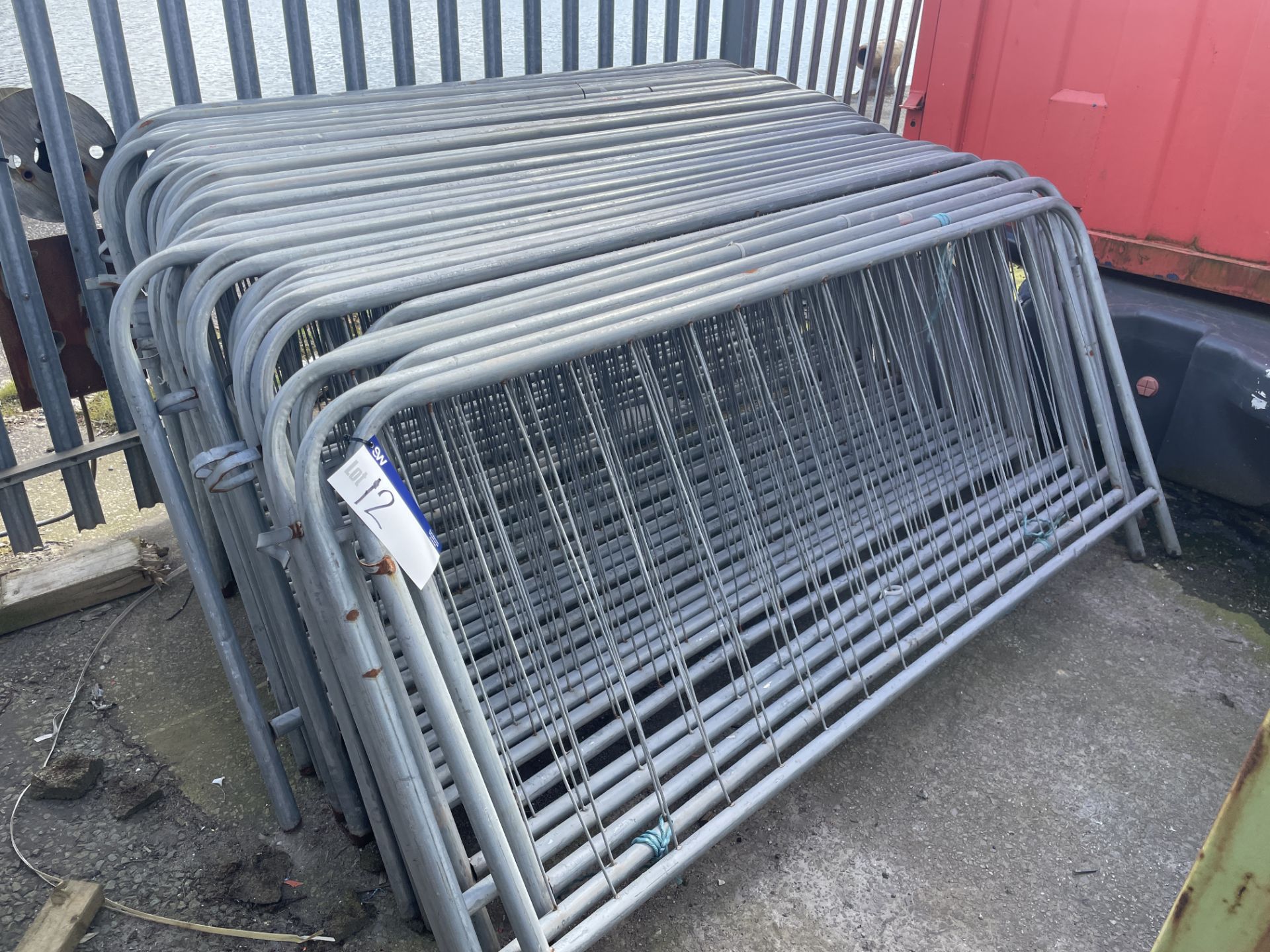 35 Galvanised Steel Barrier Rails, each approx. 2.2m wide Please read the following important