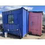 PORTABLE JACKLEG OFFICE, approx. 6m long, with lean-to timber porch to one side, with residual