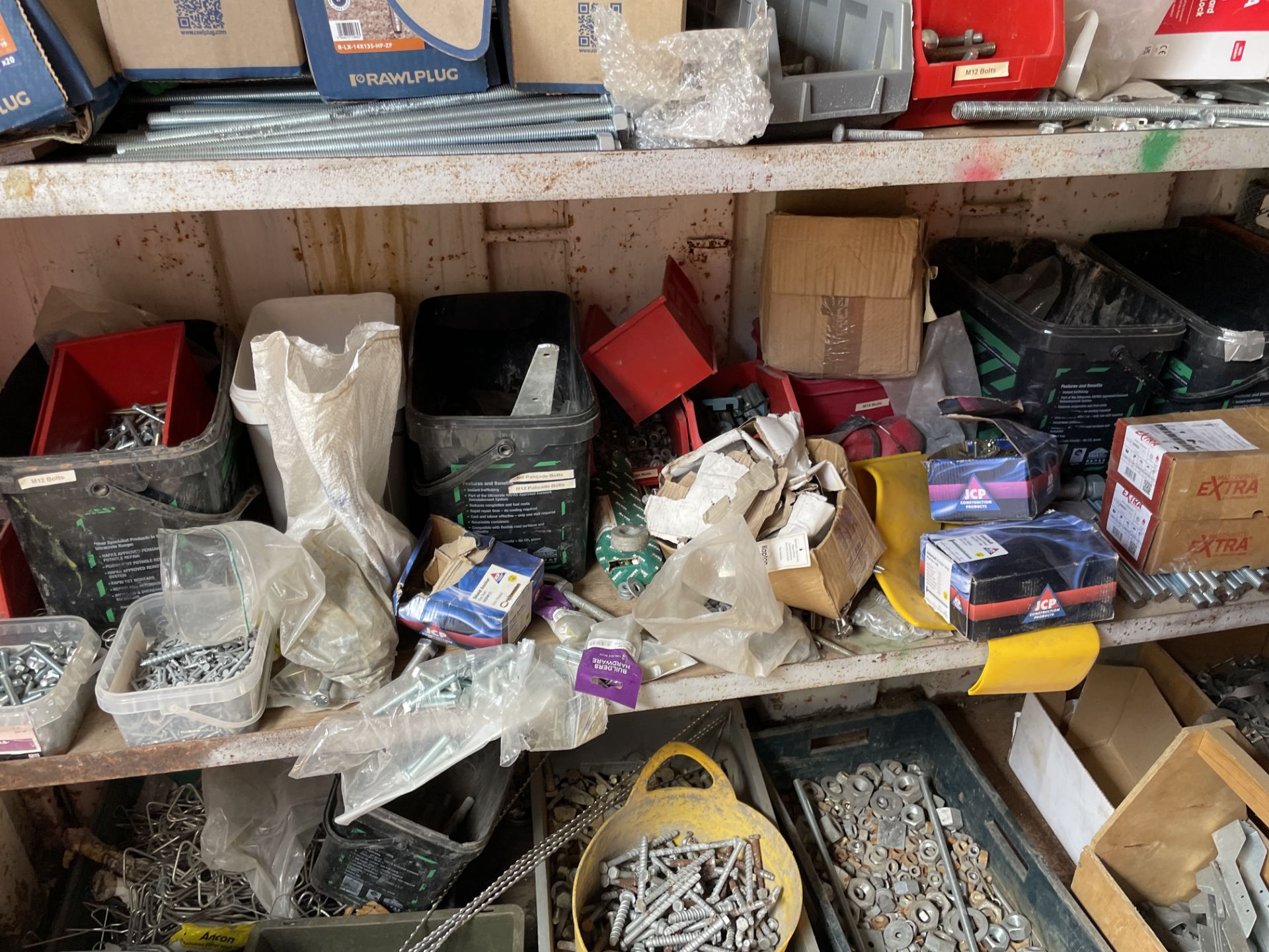 Loose Contents of Container, comprising mainly fastenings, tool boxes, components (excluding steel - Image 3 of 7