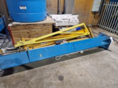 Two Abus and Kaiser & Kraft Freestanding Pillar Jib Cranes, SWL 250kg and 500kg and One Pelloby Wall