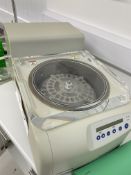 Eppendorf PLUS 5305 CONCENTRATOR, serial no. 5305BL420910 – note purchaser's responsibility to