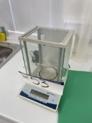 Denver Instruments TP-124A 120g Bench Load Cell Weigh Balance Scale, serial no. 26709969 – note