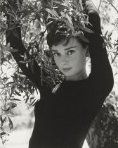 Philippe Halsman - Audrey Hepburn, 1955
