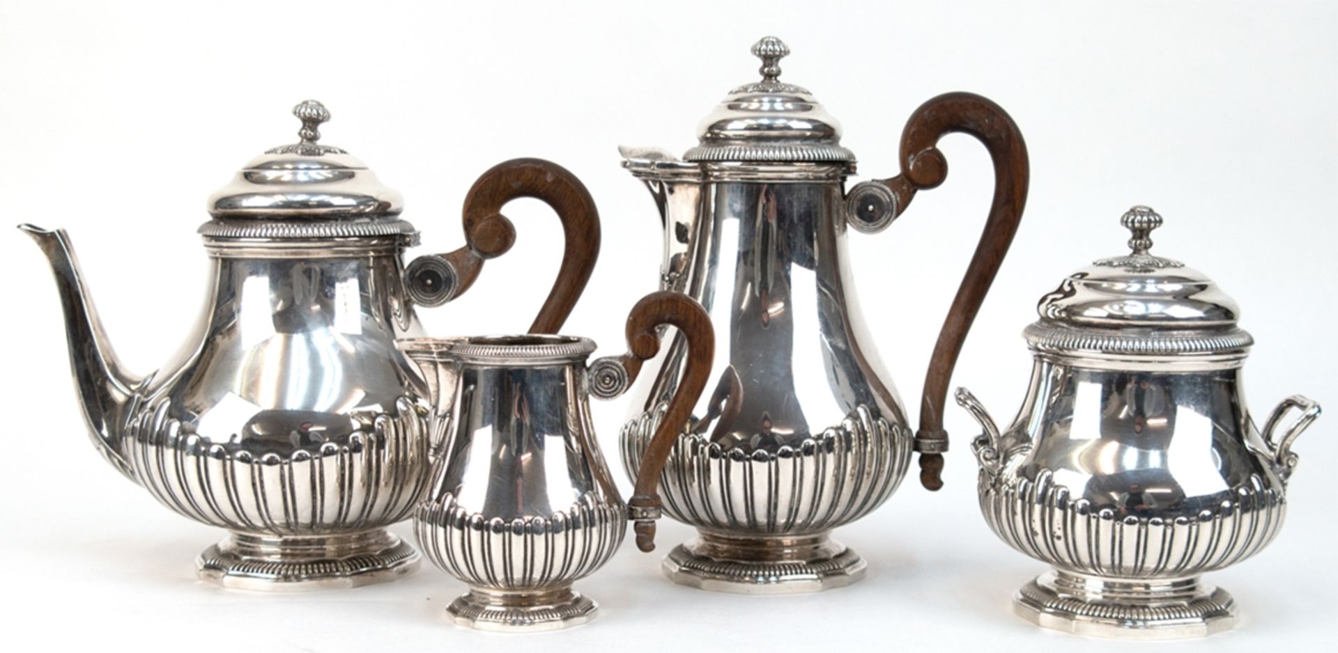 Kernstück, 4-teilig,Schweiz um 1900, 950er Silber, punziert, bestehend aus Kaffee-und Teekanne, Sah