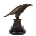 Bronze-Figur "Adler", Nachguß, braun patiniert, bez. "Coenrad", Gießerplakette "BJB", auf rundem, s