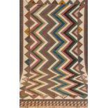 Persischer Kelim, hellgrundig mit geometrischem Muster, 261x146 cm