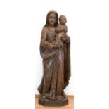 Figur "Madonna mit Kind" um 1800, Eiche vollplastisch geschnitzt, Reste alter Fassung, H. 122 cm