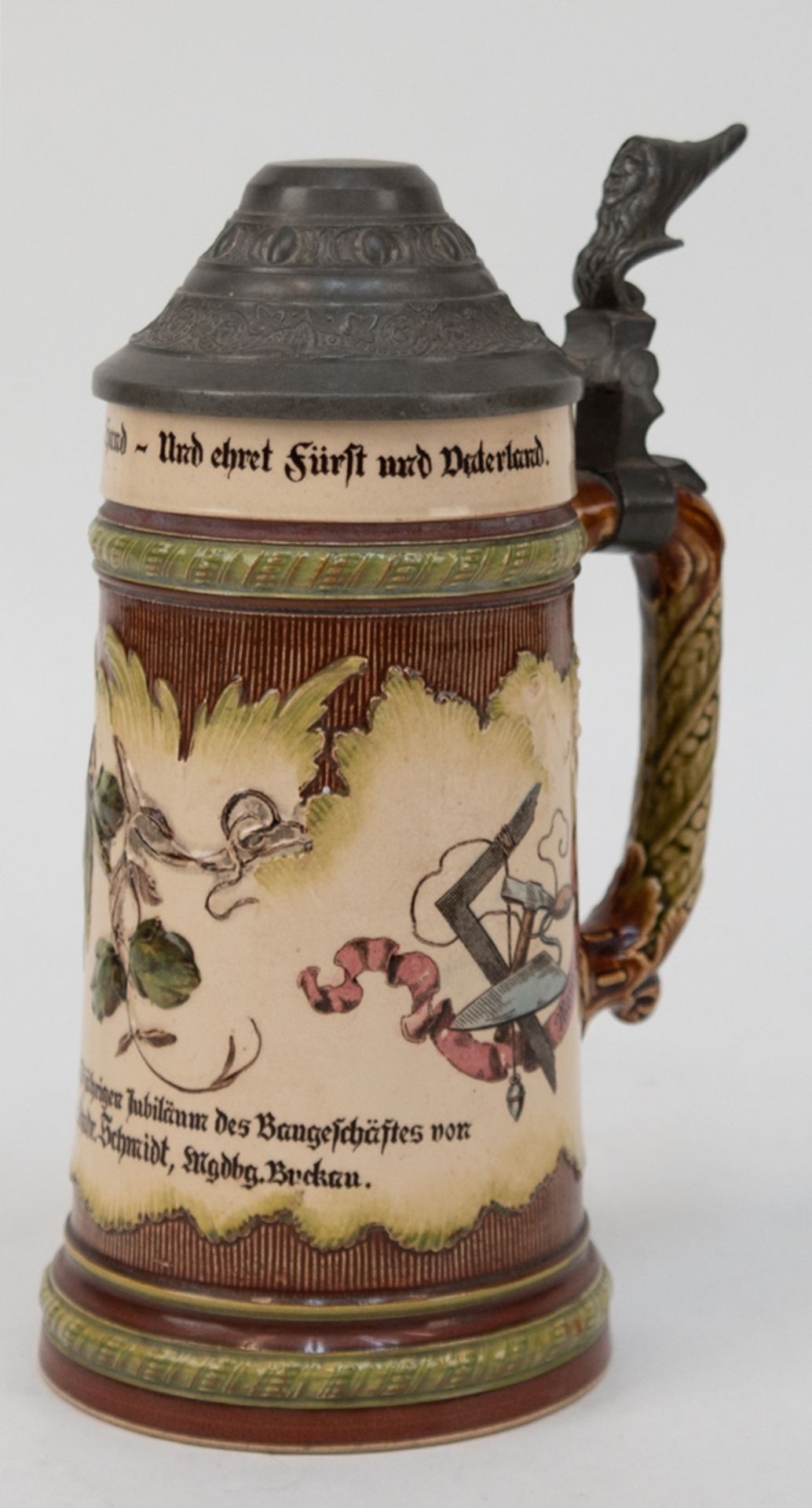 Bierkrug mit Zinndeckel, Mettlach Nr. 4184 mit Schloßmarke, "Andenken zum 50jährigen Jubiläum des B