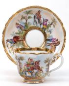 Meissen-Tasse mit UT, Schwertermarke 1850-1924, Tasse und UT umlaufend mit polychromen Reiterszenen