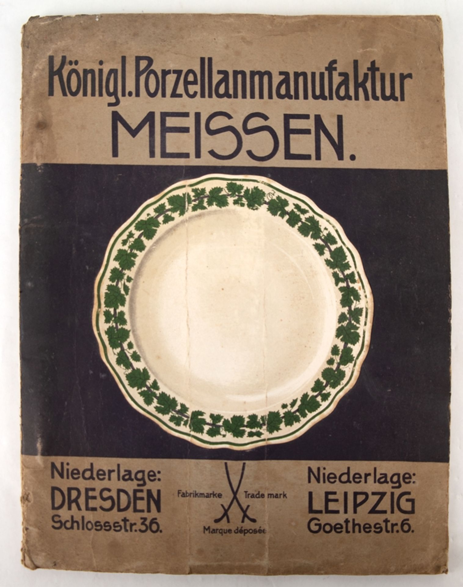 Meissen-Musterkatalog mit Preisen, Weinlaub,  um 1900, mit innenliegendem Original-Maßband, Knaufsc