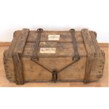 Alte Weintransportkiste, Cochem, Holz mit Eisenbändern, für Weinflaschen und Leergut, 29x77x50 cm