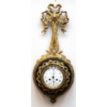 Carteluhr, Frankreich um 1880, Paul Garnier, rundes Uhrengehäuse mit reichem Bronzedekor und Schlei