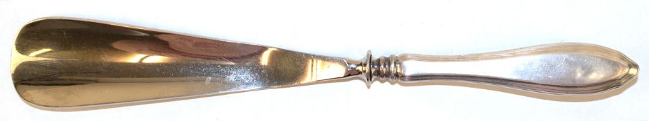 Schuhanzieher mit 800er Silbergriff, gedellt, L. 26,5 cm