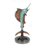 Bronze-Figur "Schwertfisch", signiert "Moore", braun/grün patiniert, auf runder Steinplinthe, Ges.-