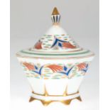 Art Deco-Dose, Beyer  & Bock, Volkstedt, polychrome Ornamentmalerei mit Golddekor (berieben), Decke